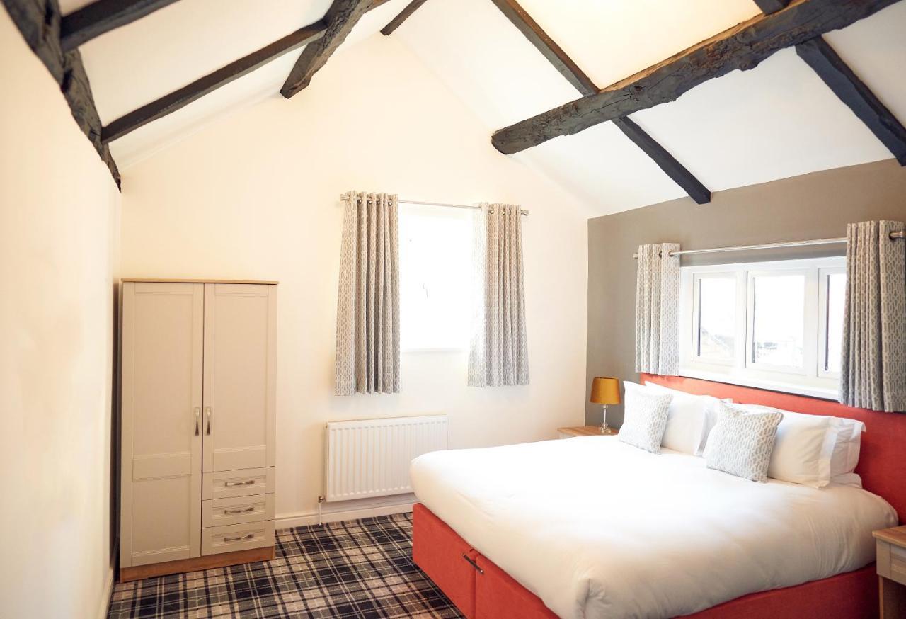The Kirkfield Hotel Newton-le-Willows Exterior foto